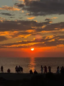 Balade au coucher du soleil moana majunga
