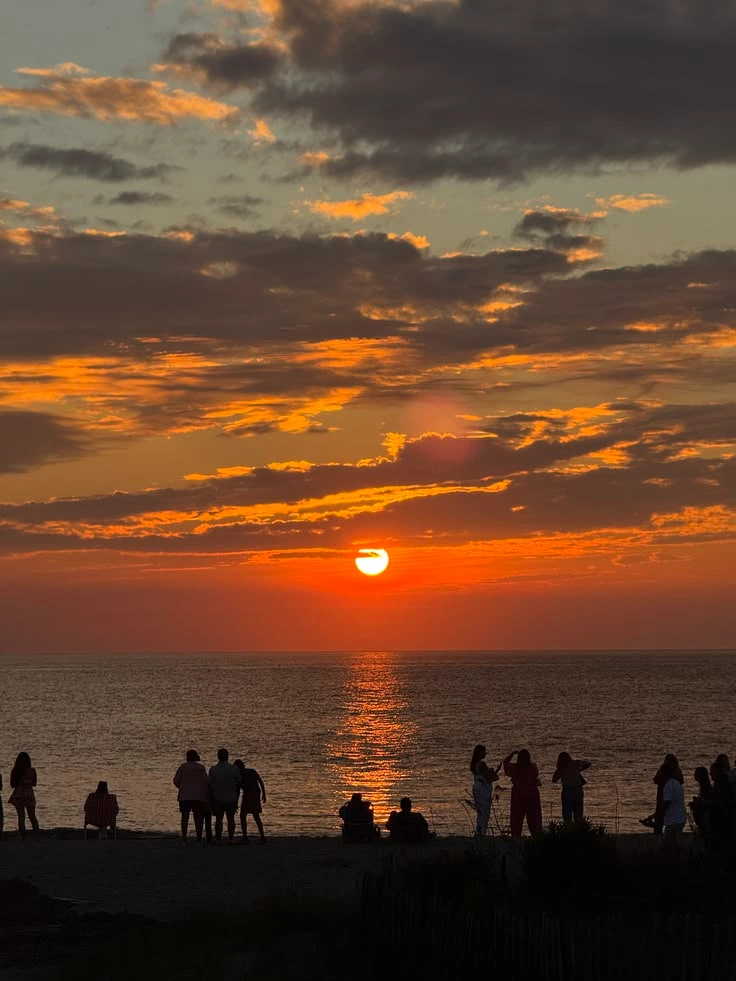 Balade au coucher du soleil moana majunga